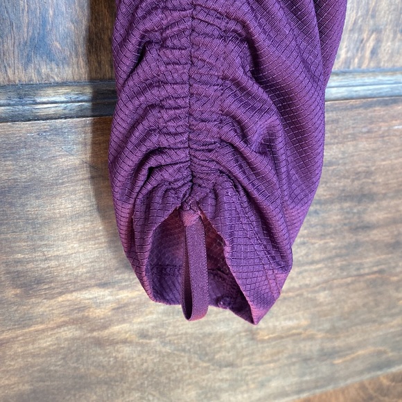 Fabletics leggings! - Picture 3 of 5